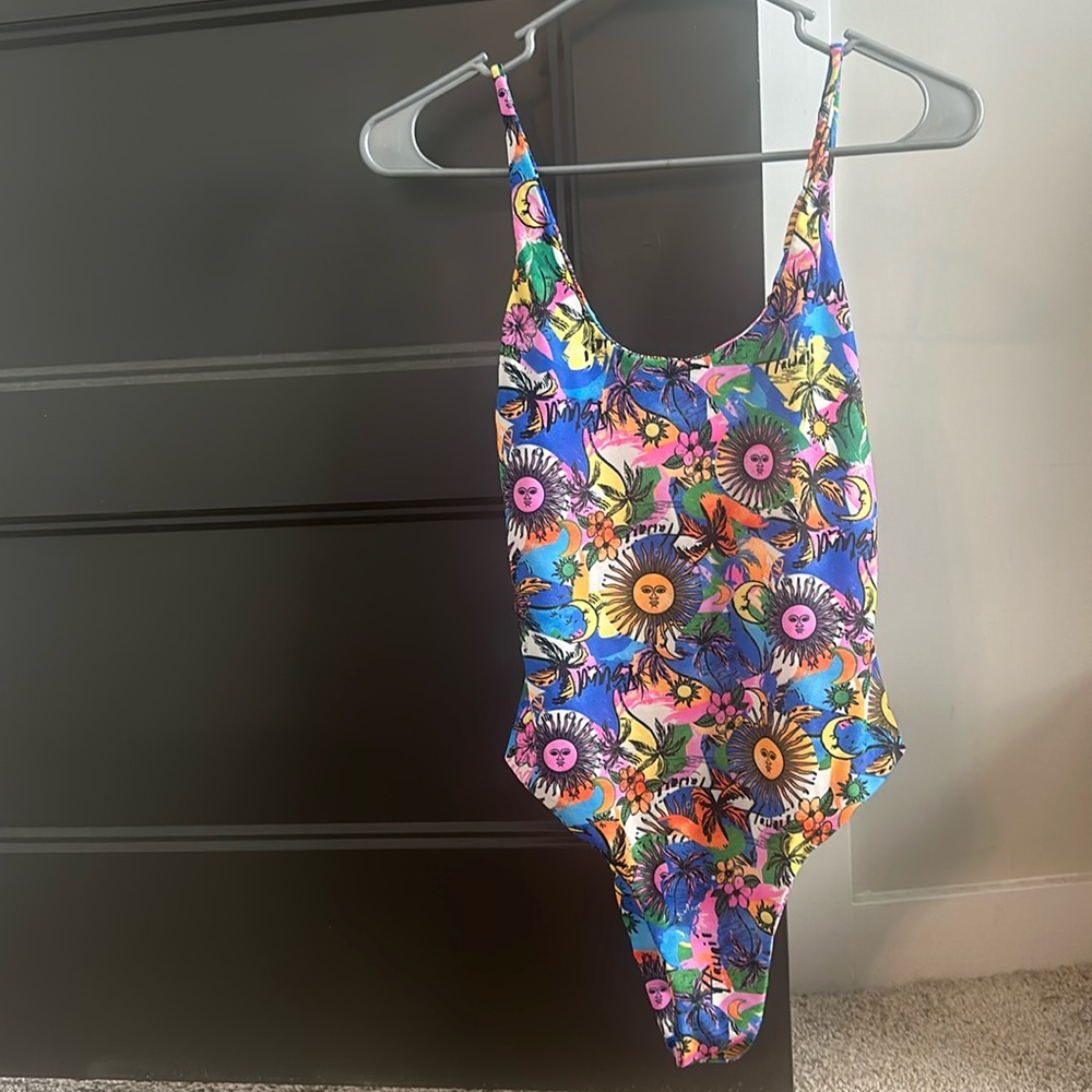 Kulani Kini one piece